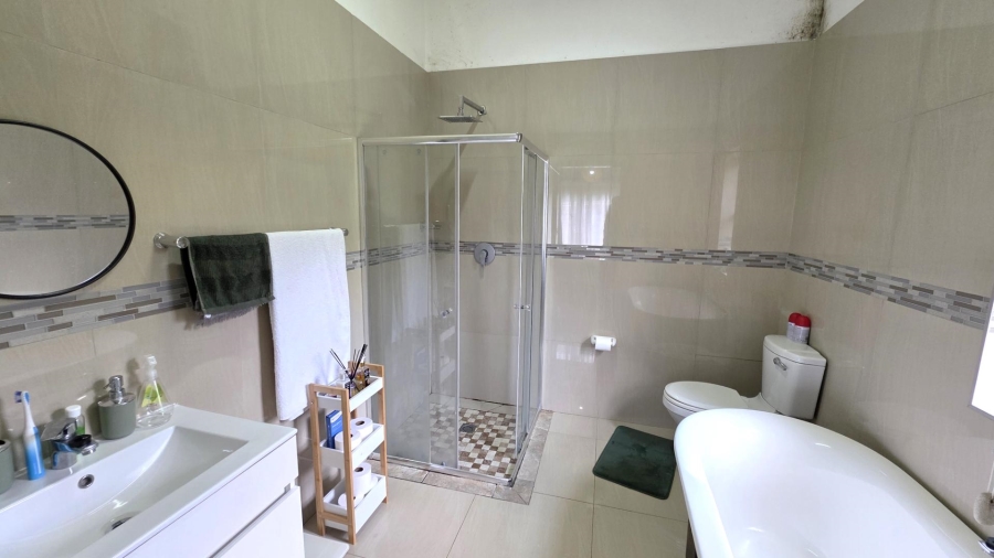 3 Bedroom Property for Sale in Estate D Afrique North West